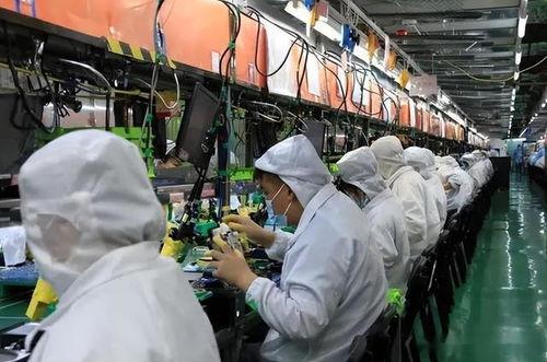 郑州富士康吃瓜事件视频,揭秘员工食堂争议瞬间