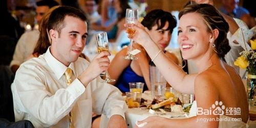 吃瓜新人敬酒视频大全,视频大全揭秘社交礼仪新潮流